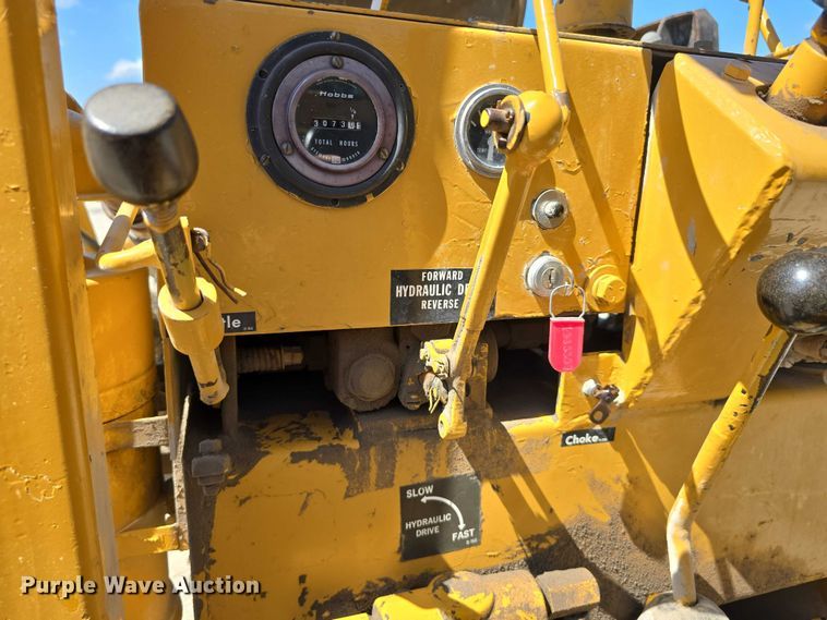 image for item EO1519 Vermeer M-470 trencher