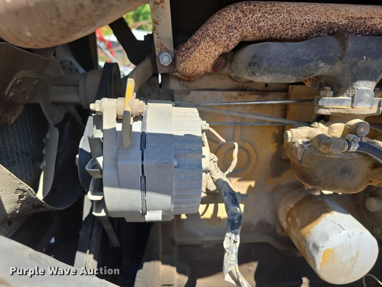 image for item EO1519 Vermeer M-470 trencher