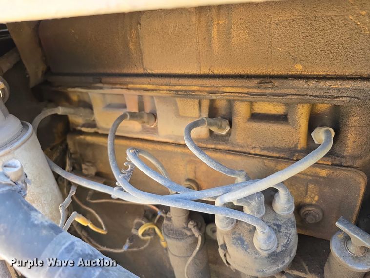 image for item EO1519 Vermeer M-470 trencher