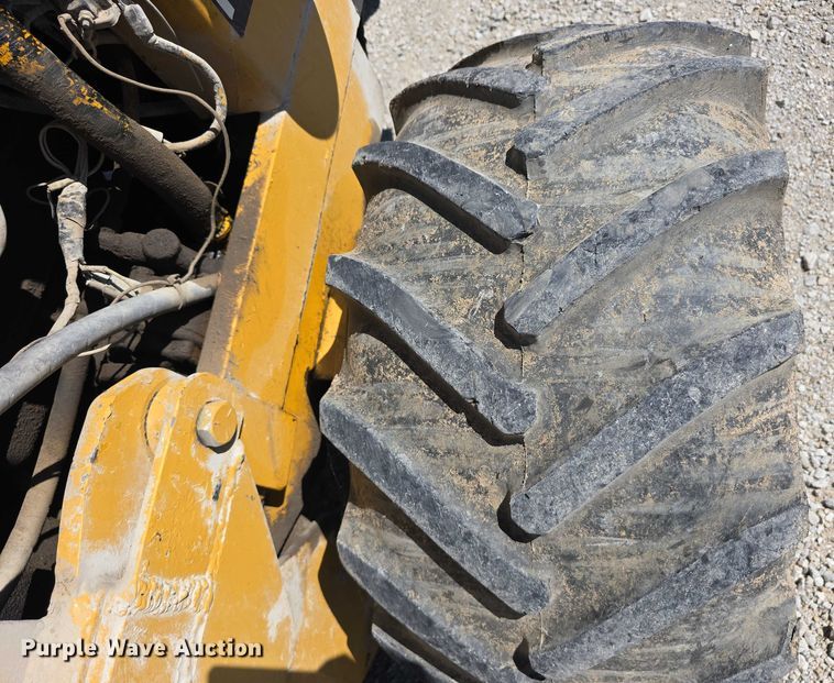 image for item EO1519 Vermeer M-470 trencher