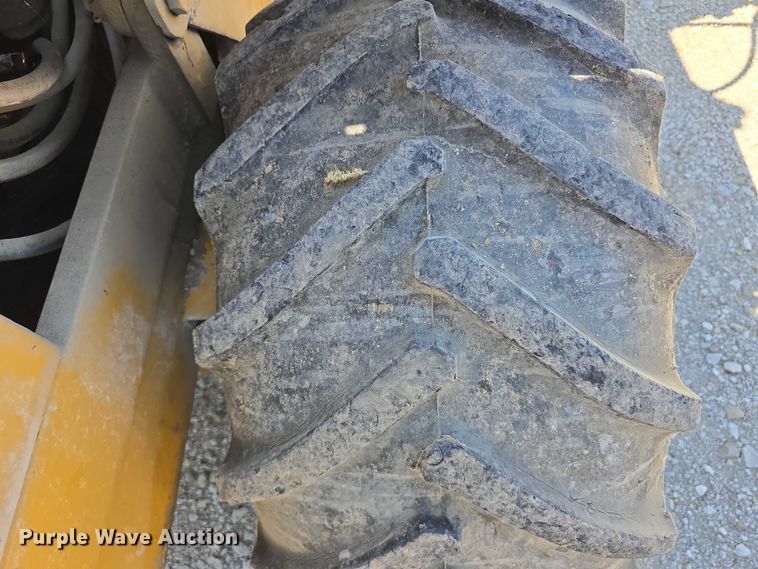 image for item EO1519 Vermeer M-470 trencher