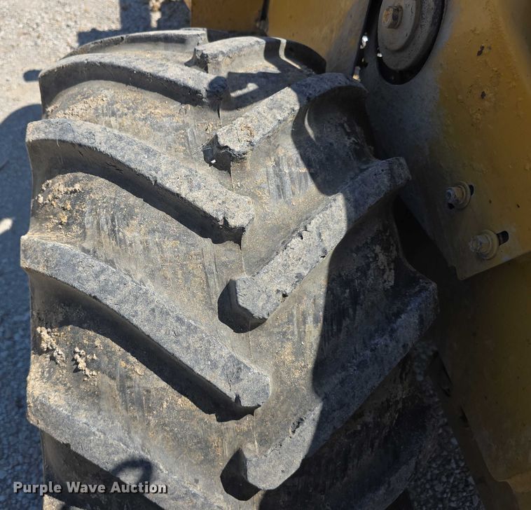 image for item EO1519 Vermeer M-470 trencher