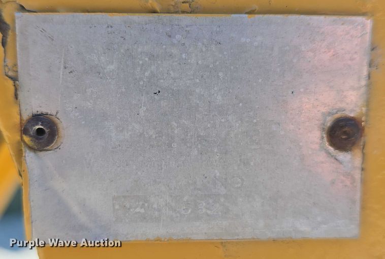 image for item EO1519 Vermeer M-470 trencher