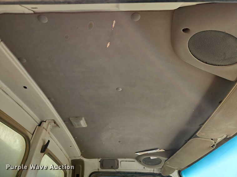 image for item EO4515 2005 Sterling L7500 water truck