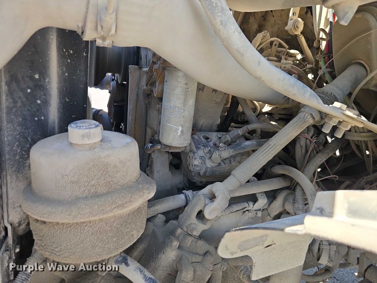 image for item EO4515 2005 Sterling L7500 water truck