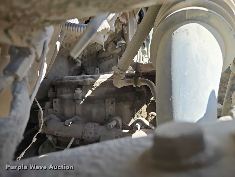 image for item EO4515 2005 Sterling L7500 water truck