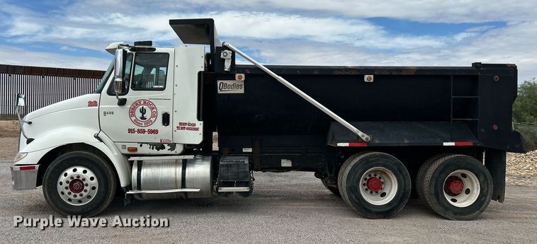 image for item EQ0501 2006 International RF027 dump truck