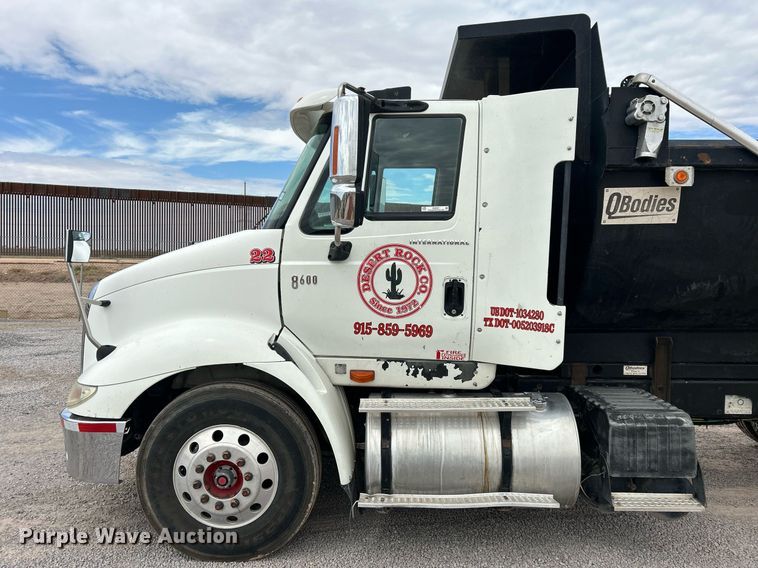 image for item EQ0501 2006 International RF027 dump truck