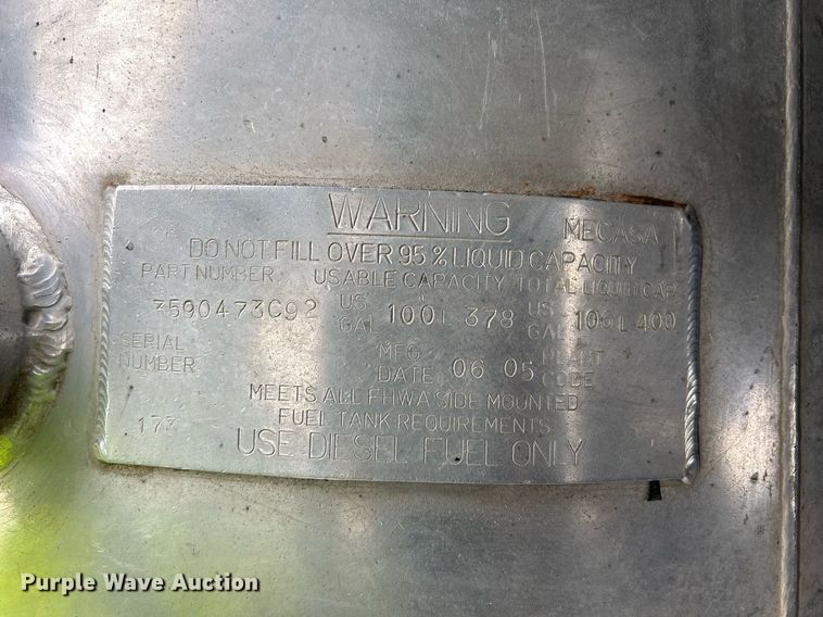 image for item EQ0501 2006 International RF027 dump truck