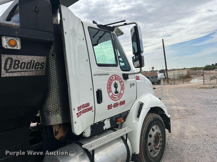 image for item EQ0501 2006 International RF027 dump truck