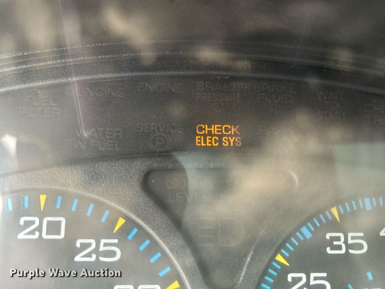 image for item EQ0501 2006 International RF027 dump truck