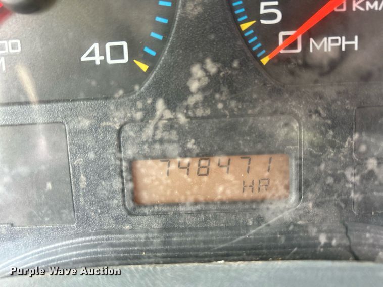 image for item EQ0501 2006 International RF027 dump truck