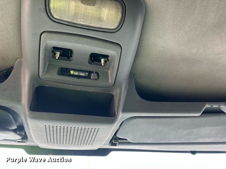 image for item EQ0501 2006 International RF027 dump truck