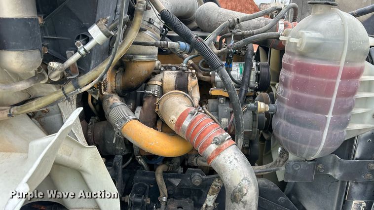 image for item EQ0501 2006 International RF027 dump truck