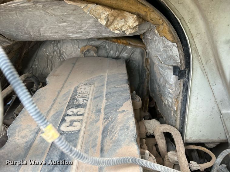 image for item EQ0501 2006 International RF027 dump truck