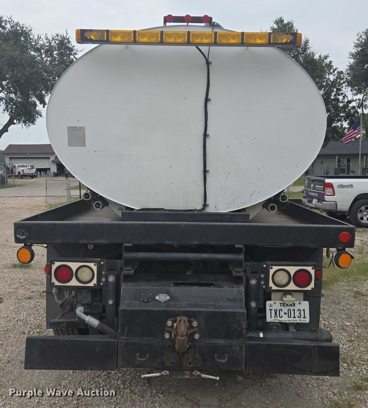 image for item EQ4067 2001 Sterling sewer jetter truck