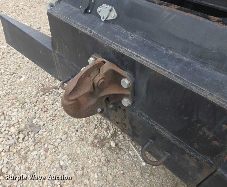 image for item EQ4067 2001 Sterling sewer jetter truck