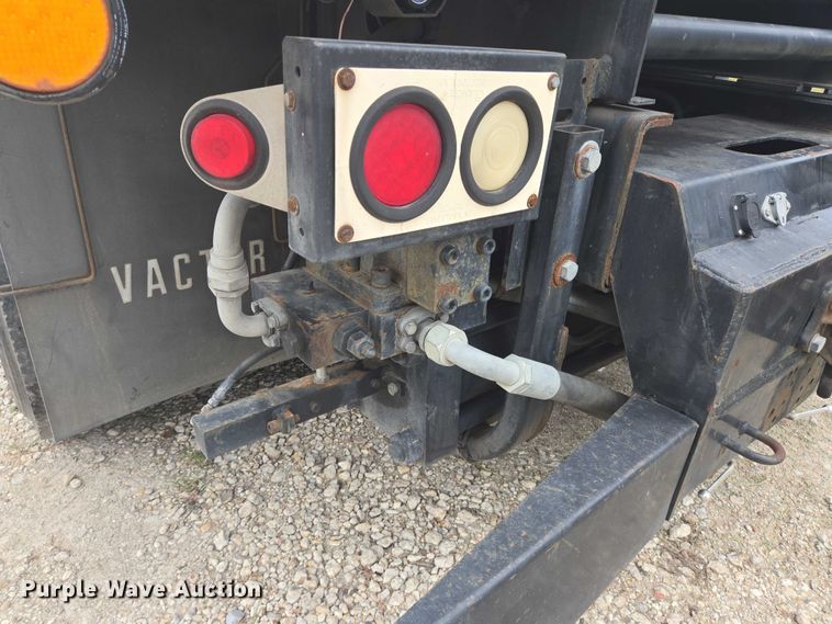 image for item EQ4067 2001 Sterling sewer jetter truck