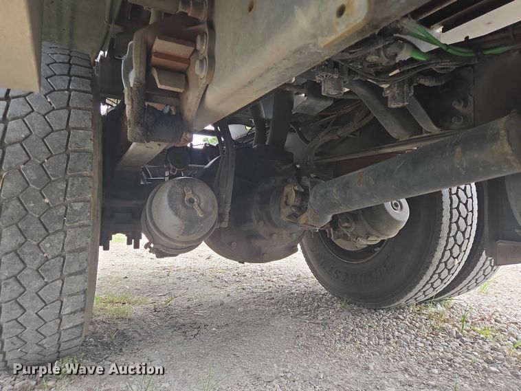 image for item EQ4067 2001 Sterling sewer jetter truck