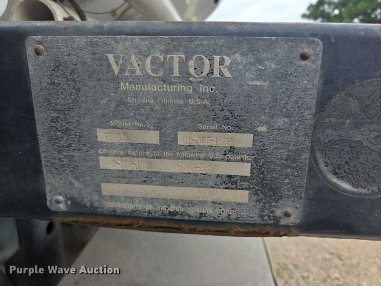 image for item EQ4067 2001 Sterling sewer jetter truck