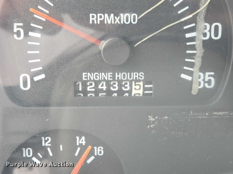 image for item EQ4067 2001 Sterling sewer jetter truck