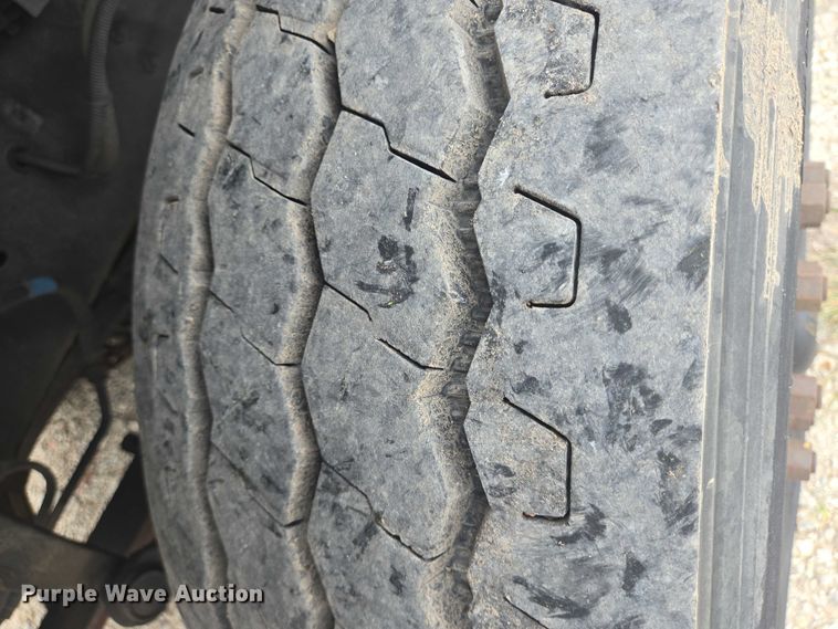 image for item EQ4067 2001 Sterling sewer jetter truck