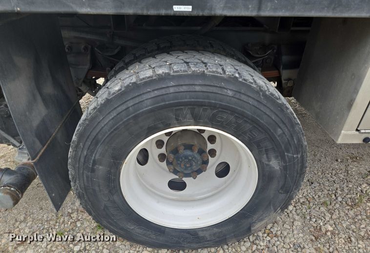 image for item EQ4067 2001 Sterling sewer jetter truck