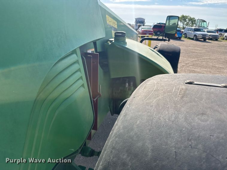 image for item ER2090 2002 John Deere 3400 telehandler