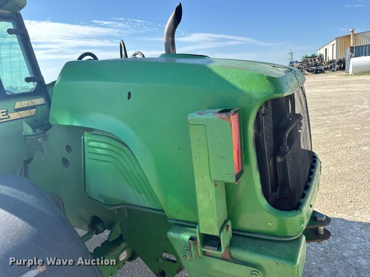 image for item ER2090 2002 John Deere 3400 telehandler