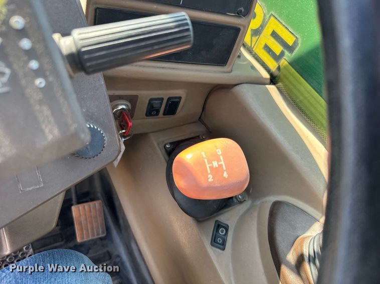 image for item ER2090 2002 John Deere 3400 telehandler