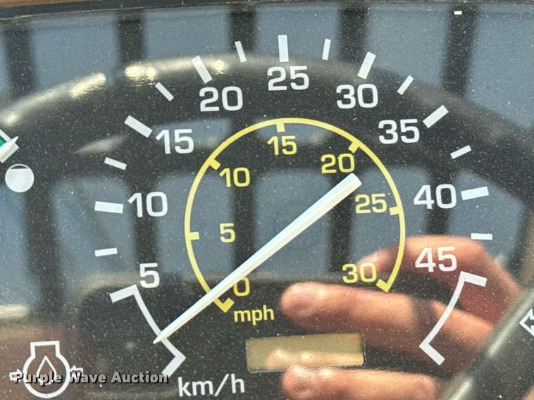 image for item ER2090 2002 John Deere 3400 telehandler