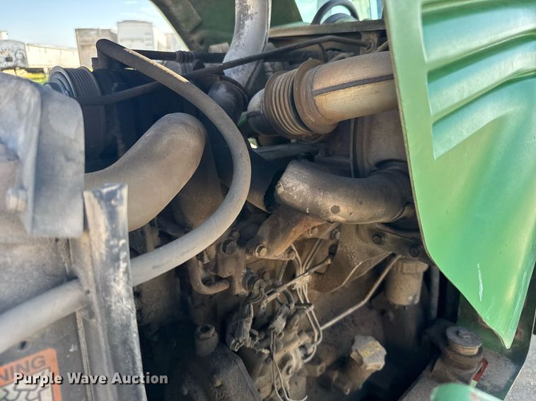 image for item ER2090 2002 John Deere 3400 telehandler