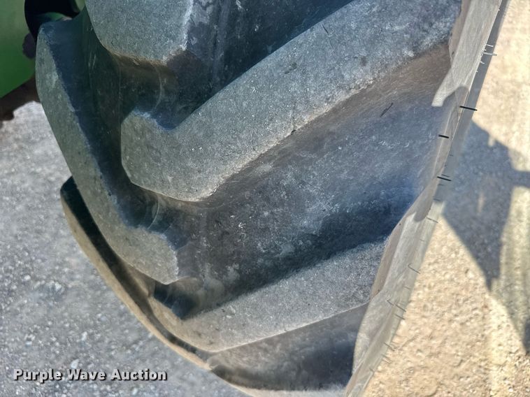 image for item ER2090 2002 John Deere 3400 telehandler