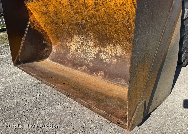 image for item ER2091 1980 John Deere 544B wheel loader