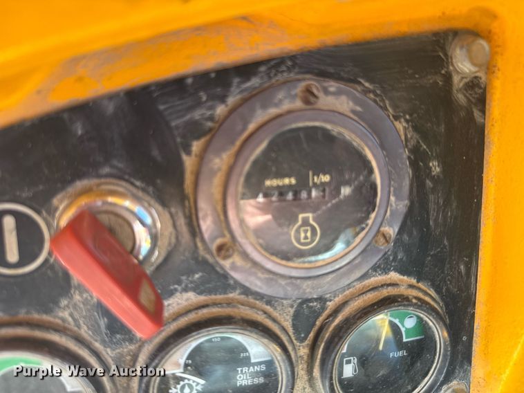 image for item ER2091 1980 John Deere 544B wheel loader