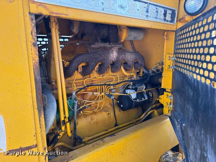 image for item ER2091 1980 John Deere 544B wheel loader