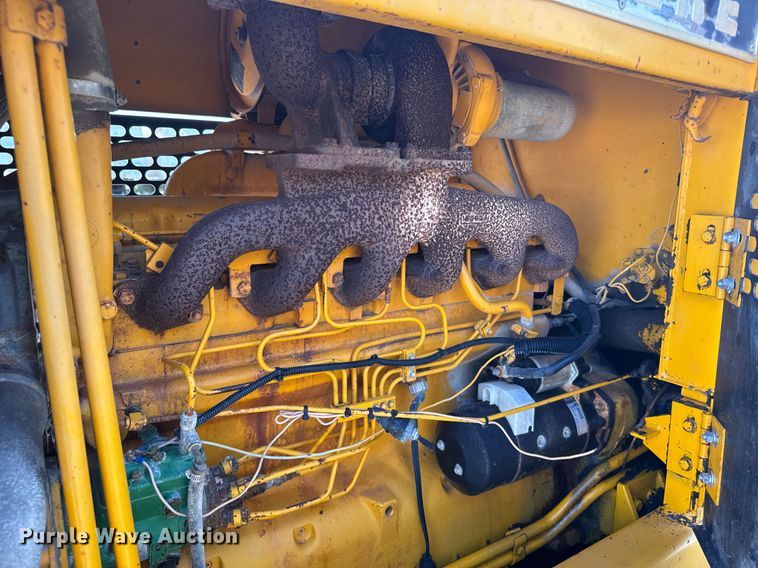 image for item ER2091 1980 John Deere 544B wheel loader