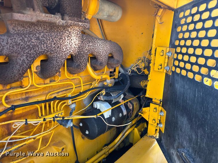 image for item ER2091 1980 John Deere 544B wheel loader