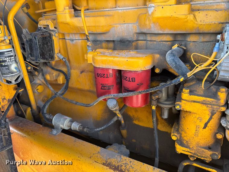 image for item ER2091 1980 John Deere 544B wheel loader