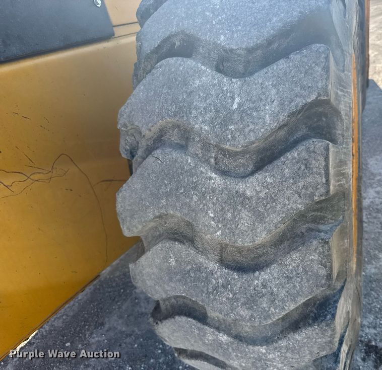 image for item ER2091 1980 John Deere 544B wheel loader