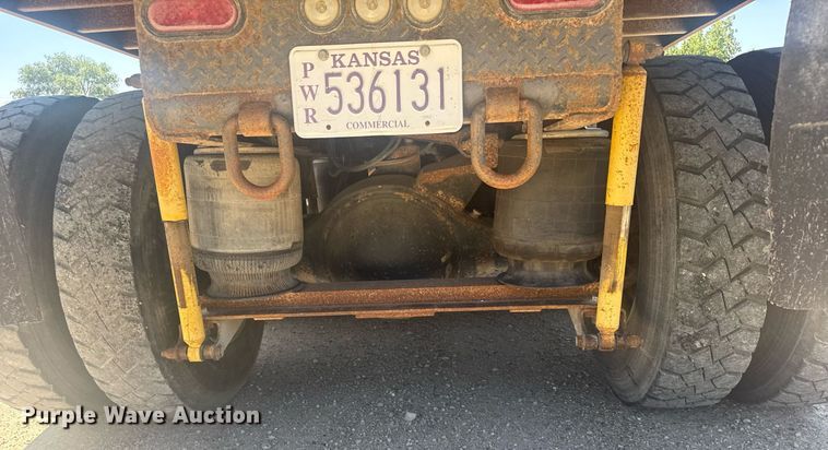 image for item ER2140 1998 Mack CH613 dump truck