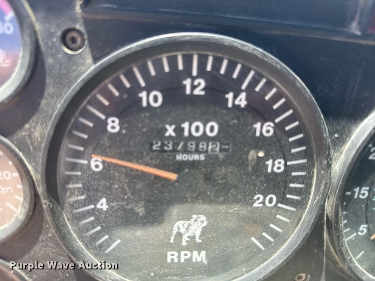 image for item ER2140 1998 Mack CH613 dump truck