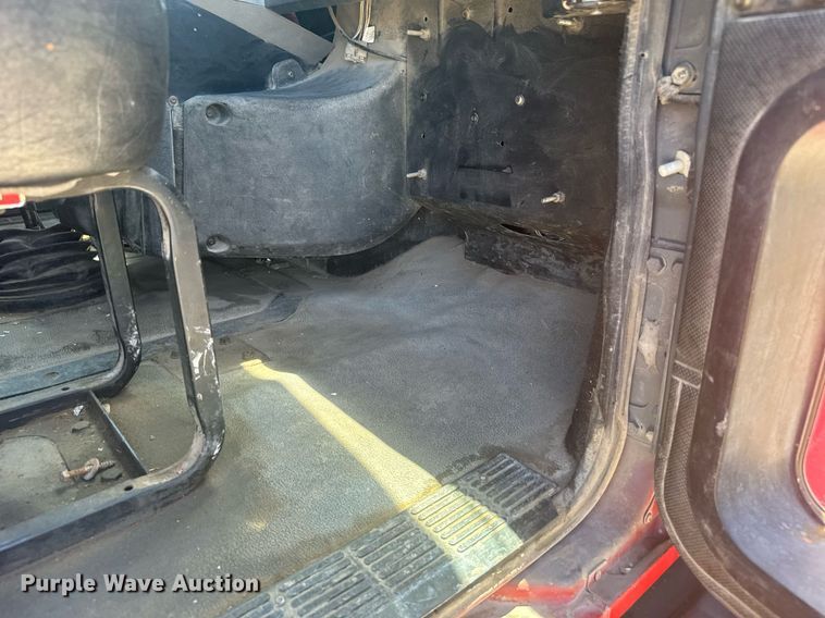 image for item ER2140 1998 Mack CH613 dump truck