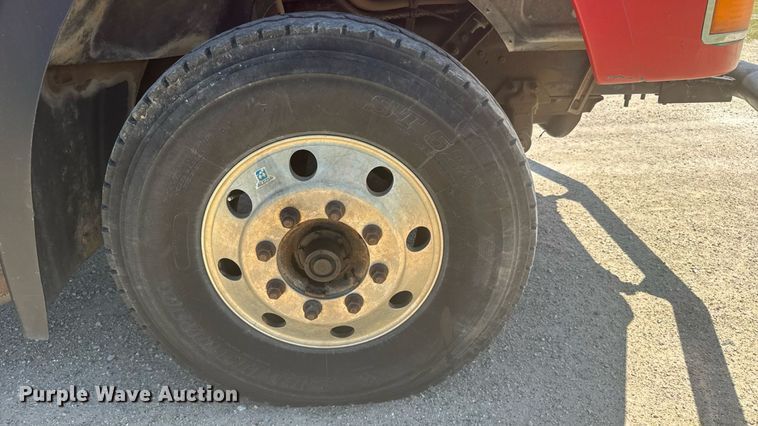 image for item ER2140 1998 Mack CH613 dump truck