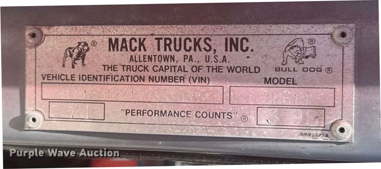 image for item ER2140 1998 Mack CH613 dump truck