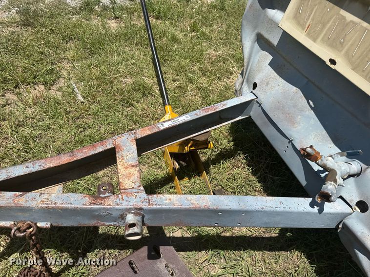 image for item ER2141 1995 Ingersoll-Rand P185WJD air compressor