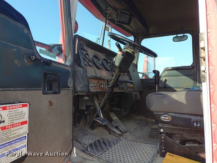 image for item ER2152 2001 Kenworth T800 ready mix truck