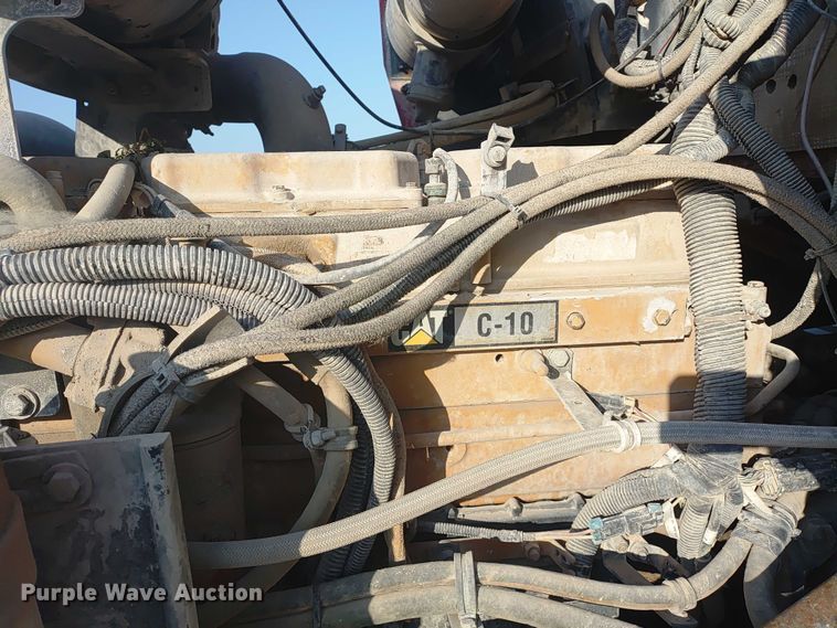 image for item ER2152 2001 Kenworth T800 ready mix truck