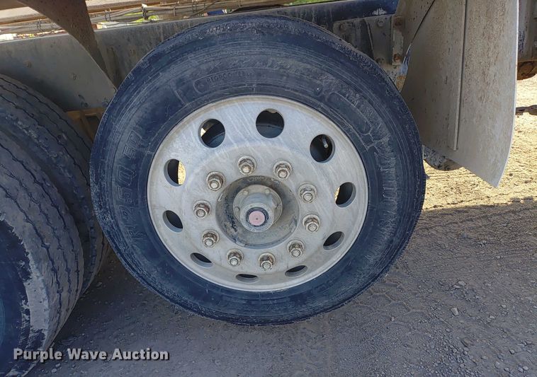 image for item ER2152 2001 Kenworth T800 ready mix truck