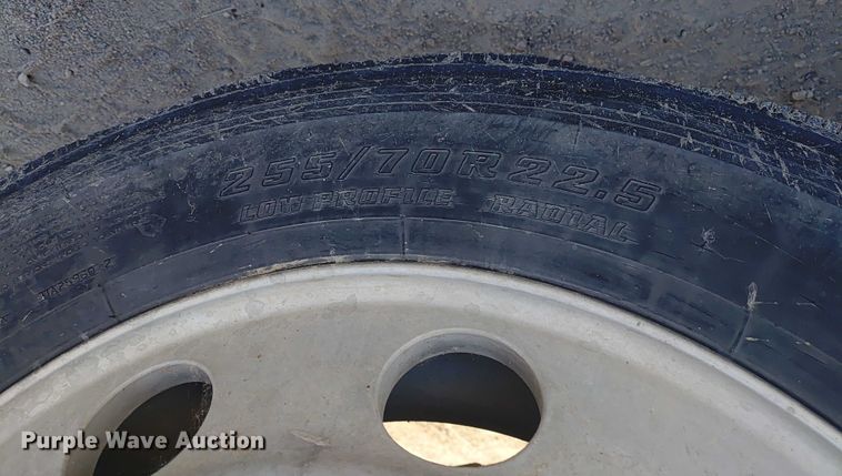 image for item ER2152 2001 Kenworth T800 ready mix truck